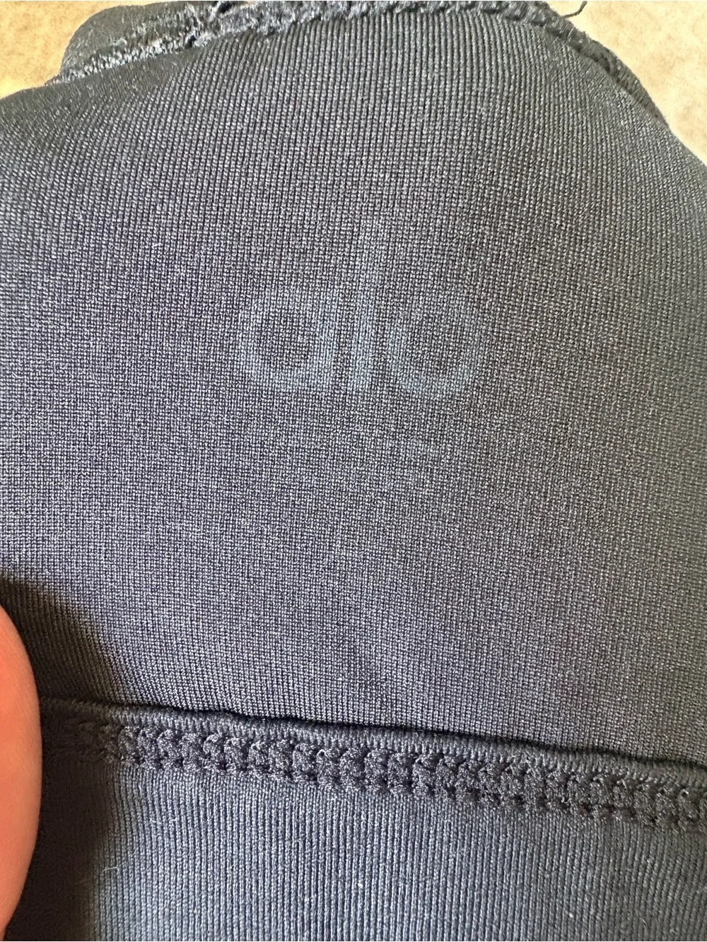 ALO Yoga Black Cross-Back Sports Bra